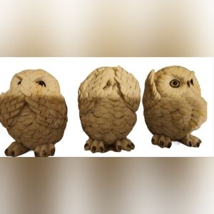 Set of three wise owls